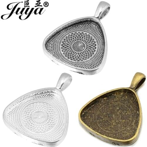 30PCS Triangle Cabochon Pendant Base Vintage Alloy Blank Tray For Jewelry Making Accessories DIY Necklaces Findings Components