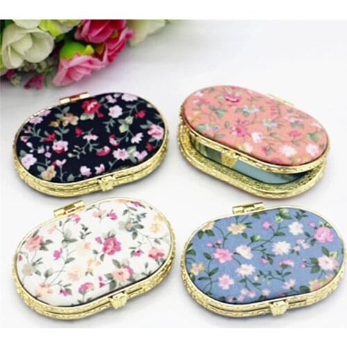 1pc Mini Makeup Compact Pocket Floral Mirror Portable Two-side Folding Make Up Mirror Women Vintage Cosmetic Mirrors For Gift