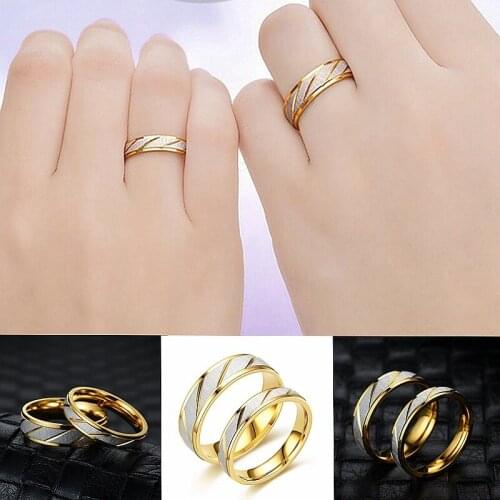 Titanium Steel Gold Color Couple Lovers Rings Gold Wave Pattern Wedding Infinity Ring Men and Women Engagement Jewelry Gifts