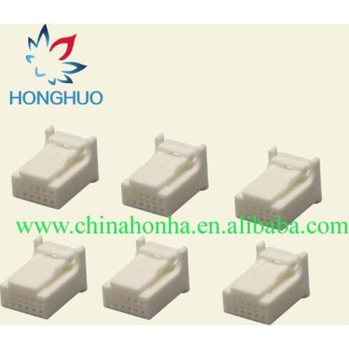 Free shipping 1318774-1 female 12pin auto plug socket wire housing pbt waterproof connector