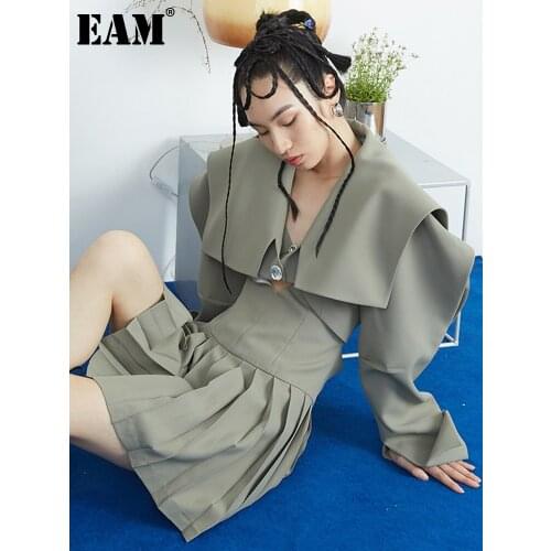 [EAM] Women Green Big Size Rhinestone Short Blazer New Notched Long Sleeve Loose Fit Jacket Fashion Spring Summer 2021 1DD7062