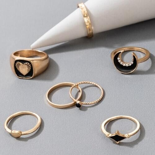 7Pcs/set Rings Finger Fashion Ring Set Punk Black Moon Stars Heart Knuckle Rings Jewelry For Women Party Jewelry Gift
