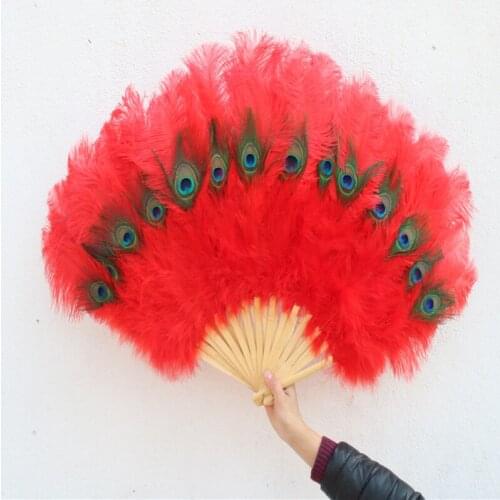 Wholesale 1pcs / Lot High Quality Red Peacock Ostrich Feathers Fan Crafts Celebration Party Performance 15 Bones Feather Fan