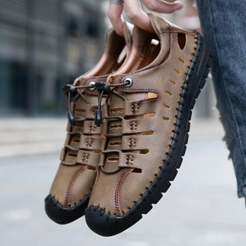 Classic Mens Sandals Summer Genuine Leather Male Beach Sandals Soft Comfortable Male Outdoor Beach Slippers Slip-ON Man Sandals