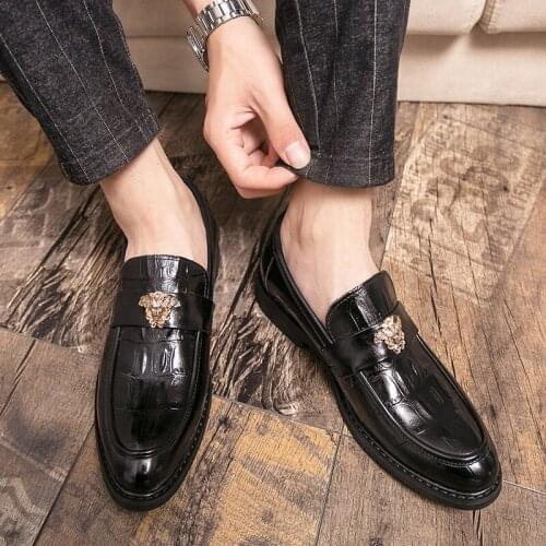 Leather Man Shoes Mens Moccasins Italian Leather Shoes Men Luxury Trending Fashion Wedding For Hot Sale Dress Business Casual