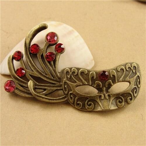 RONGQING 20pcs/lot antique bronze Mask Vintage Brooches DIY