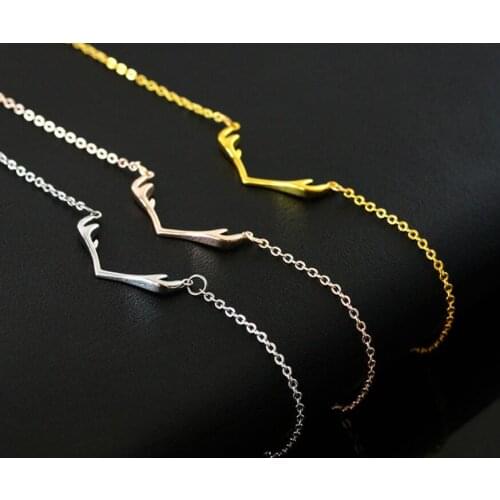 Fashion Deer Horn Antler Women Necklace Clavicular Chain Jewelry Simple Elegant Antler Tiny Cute Pendant for Gifts
