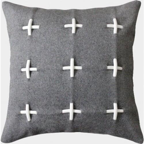 Cloth material handmade seat pillow without core , Nordic style detachable decoration sofa cushions no inner