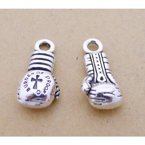 8 Pieces 11*12mm Mixed Alloy Antique Silver Color Boxing Glove Charms Bracelet Keychain Pendant Accessory For DIY Jewelry Making