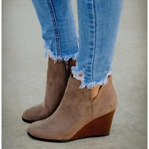 Pointed Toe Booties Winter Women Leopard Ankle Boots Lace Up Footwear Platform High Heels Wedges Shoes Woman Bota Feminina