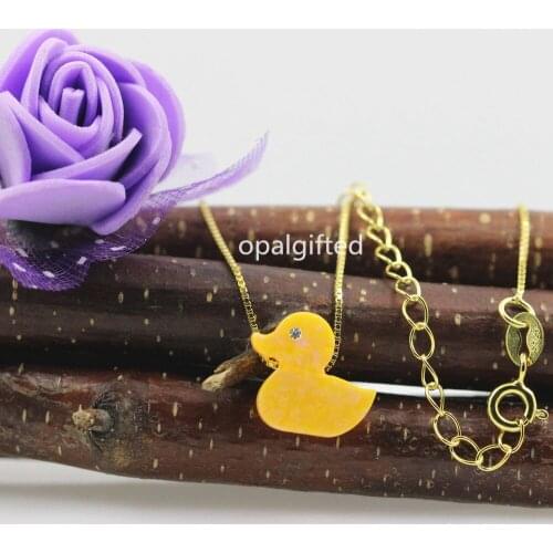 1pc 925 sterling silver gold chain necklace synthetic opal 12*13mm fire yellow op66 duck opal pendant necklace cheaper price