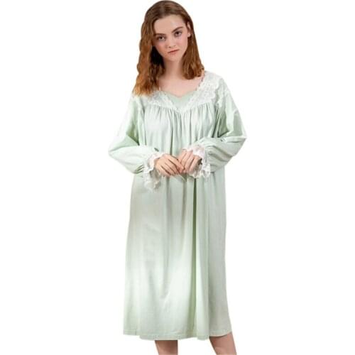 Small fragrance wind Sleepwear new cotton long-sleeved night dress palace style sweet thin simple girl Nightwear pijama