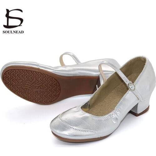Women Square Dance Shoes Sliver Gold PU Soft Sole Woman Character Dance Shoes Waltz Ballroom Dance Shoes Wholesale Female Shoe