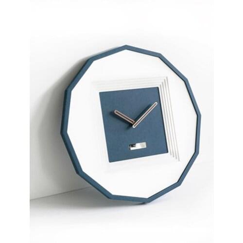 Nordic Clock Watch Light Luxury Wall Clock Living Room Creative Wall Hanging Fashion Simple Modern Style background Wall Decorat