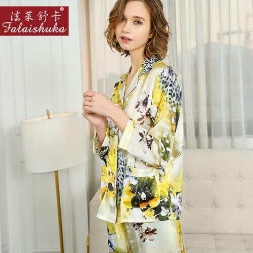 High quality 100% natural silk pajamas sets women sleepwear long sleeves genuine silk Fresh floral womens pyjamas T8236