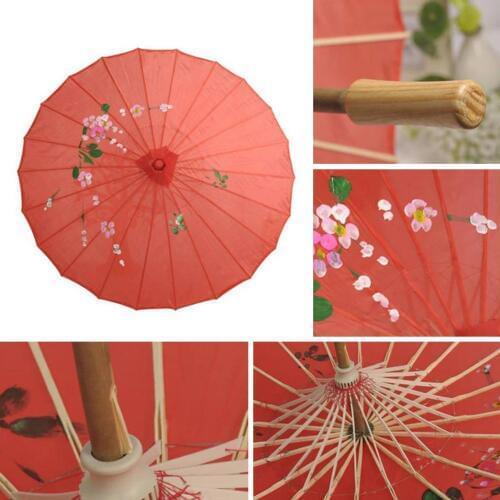 Chinese Vintage Silk Oilpaper Umbrellas Photo Shoot Parasol Dance Props Lightweight Umbrellas Rain Gear