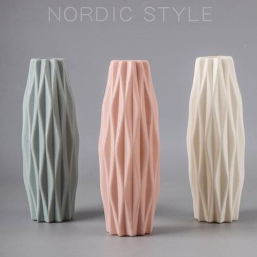 Nordic Vase Plastic Vase Creative Camellia Ornaments Dry and Wet Flower Vase Imitation Glaze Vase