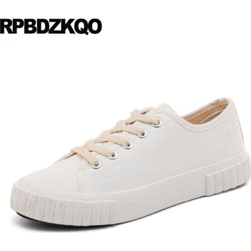 Platform Flats Elevator Latest Trainers Wide Fit Muffin Red Thick Sole Creepers Sneakers White Canvas Shoes Breathable Women