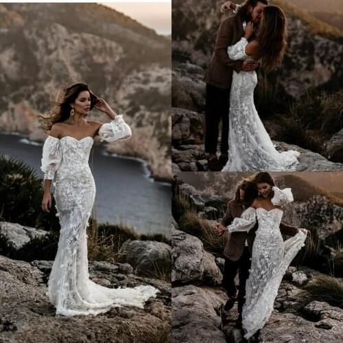 Bohemian Mermaid Dresses Off Shoulder Long Sleeve 3D Floral Appliques Bridal Gowns Sweep Train Vintage Boho Lace Wedding Dress