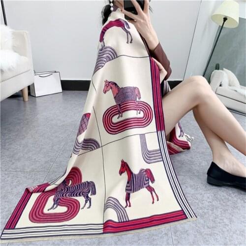 Fashion Winter Scarf Women Cashmere Warm Pashmina Foulards Luxury Horse Print Scarves Wraps Thick Soft Bufanda Lady Shawls Hijab