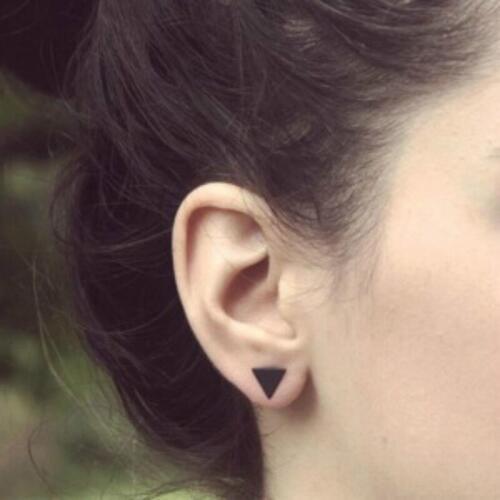 New European Style Minimalist Boucle Brincos LOVE Geometric Triangle Tiny Stud Earrings For Women Girl Jewelry Orecchini