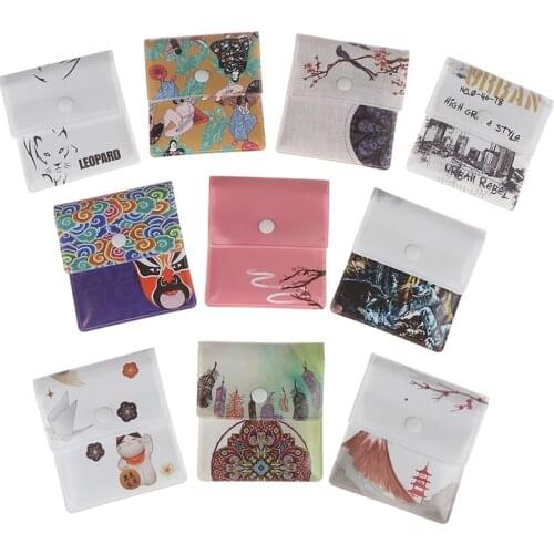 PVC Mini Ashtrays Bag Potable Pocket Ashtray Outdoor Smoking Cigarette Cigar Ash Tray Smoking Tray Cendrier 8*8cm