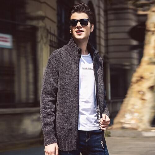 Covrlge New Casual Cardigan Sweater Men Zipper Men Winter Solid Pockets Knit Outwear Coat 2019 Autumn Winter Sweater Men MWK008