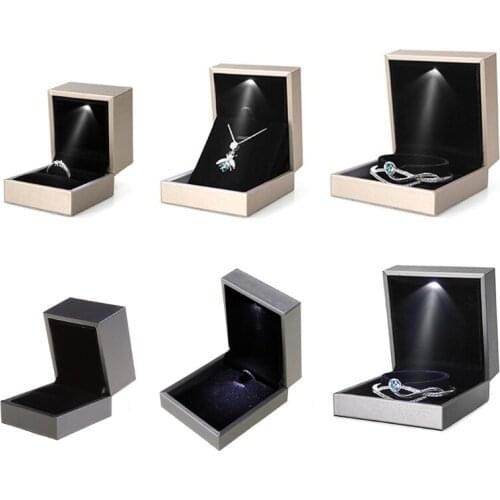 LED Light Jewelry Display Bracelet Necklace Wedding Engagement Ring Box Storage