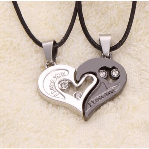1 pair Unisex Fashion Couple Heart Shape I Love You Pendant Necklace Lovers Couples Jewelry Fashion Gift Accessories