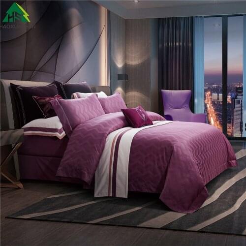 Elegant Purple Fabric Wavy Design 4Pcs Yarn Dyed Jacquard Bedding Sets Bed Linens King Size Duvet Cover Set Pillowcase Bedsheet