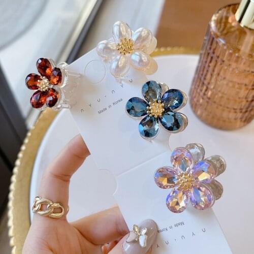 3 cm Korean Flower Small Hair Clamp Claw Rhinestone Jewelry Acrylic Hair Clip Headdress Female Hair Accessories Gifts for Girls