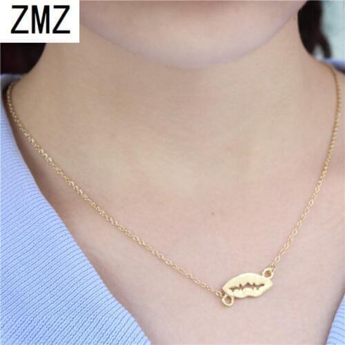 ZMZ 50pcs/lot 2018 Europe/US fashion kiss lips pendant lovely creative necklace gift for mom/girlfriend party outdoor jewelry