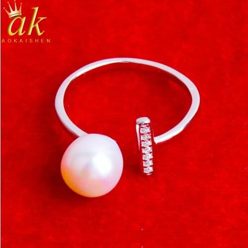 Pearl Ring Women’s Hip Hop Jewelry