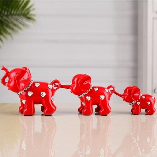 Resin Home Decorations Living Room Wedding Gifts European Creative Ganesha Sculpture Triple Elephant Home Office Art Decorations
