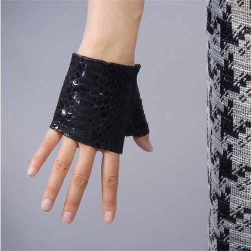 WomenS Leather Fingerless Gloves Black Snakeskin Animal Print Ultra-Thin Pure Sheepskin Half Finger Ultra Short TB90