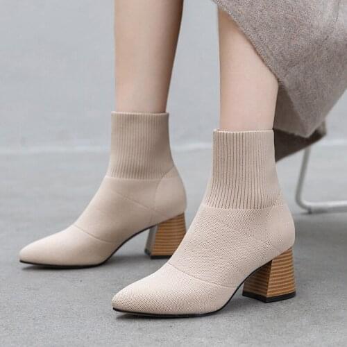 2021 New Womens boots beige black elastic knit sock boots ladies pointed toe thick high heels fashion ankle boots women pumps