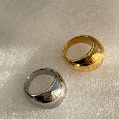 New cool wind metal smooth ring exaggerated texture ring