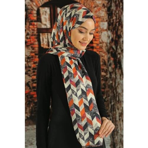 2021 Summer New Fashion Muslim Hijab Womens Beige Patterned Cotton Shawl 75*120 cm