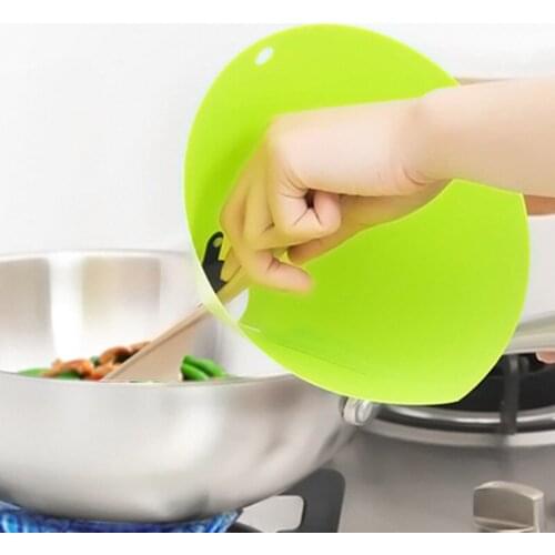 Kitchen Oil Splash Guard Shovel Cover High Temperature Resistance Cooking Guard Specialty Tools