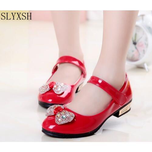 2018 Girls white dress shoes models bowknot princess shoes leather Korean students 3 color baby leather shoes for children 26-36