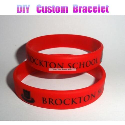 Wristbands Custom Red Rubber Silicone Bracelet With BLack Text Logo Silk Screen Print For Exhibition Party Gift