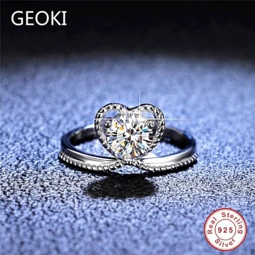 Geoki 925 Sterling Silver 1 Ct Perfect Cut Heart Diamond Ring Luxury D Color VVS1 Passed Diamond Test Moissanite Wedding Ring