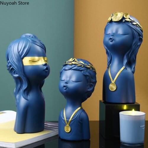 Nordic Creative Cute Girl Decoration Art Champion Figure Statue Modern Living Room Crafts Room Home Decoration Accessories