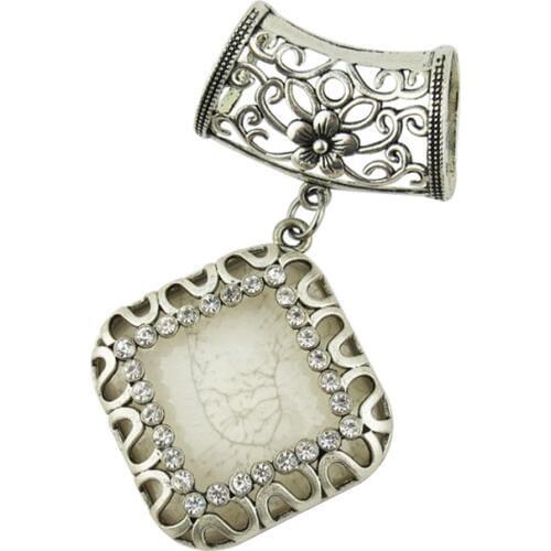 RUNMEIFA 2018 Hot Sell Jewelry Scarf Accessories DIY Scarf Women Jewelry 8 Colors Fashion Square Shape High Quality Custom