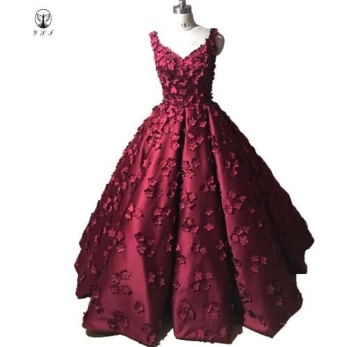 Arabian Design Vestidos De Fiesta Spaghetti Strap 3D-Flowers Sleeveless Pleated Ball Gown Burgundy Evening Dresses