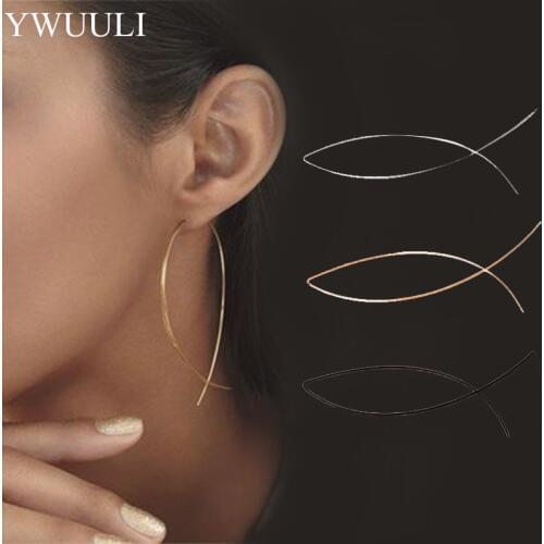 Simple Geometric Stud Earrings for Women Girls Ear Jewelry New Fashion Fish Shape Unique Chain Earring Brincos Bijoux Gift RE40