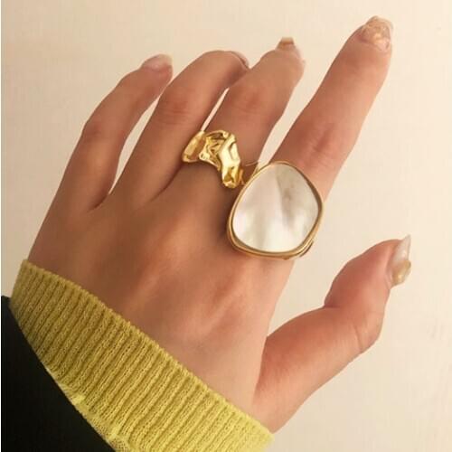 Super Cool Hip-hop Irregular Shell Finger Rings For Women Big Gold Ring Ladies High Quality New Fashion Jewelry Girl Gifts