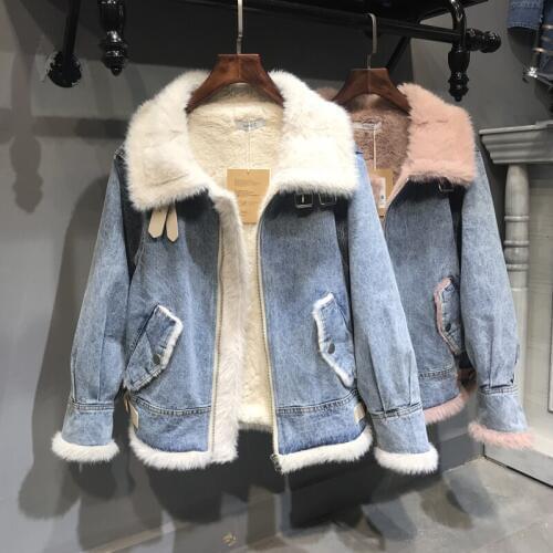 Winter Women Faux Fur Collar Denim Jacket Female Warm Fleece Short Denim Coat Motorcycle Biker Jean Jacket Outwear Windbreaker