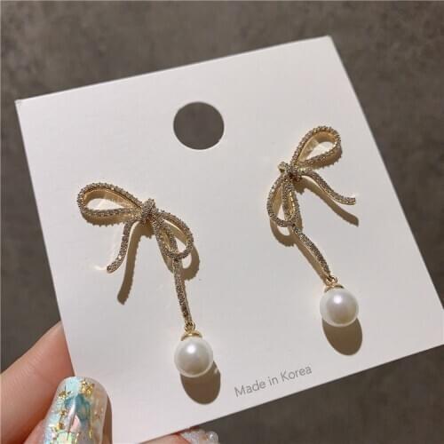 Punk Girl Fashion Earrings 2020 New Temperament Earrings Crystal Bow Pearl Super Fairy Wild Earrings Women Hypoallergenic