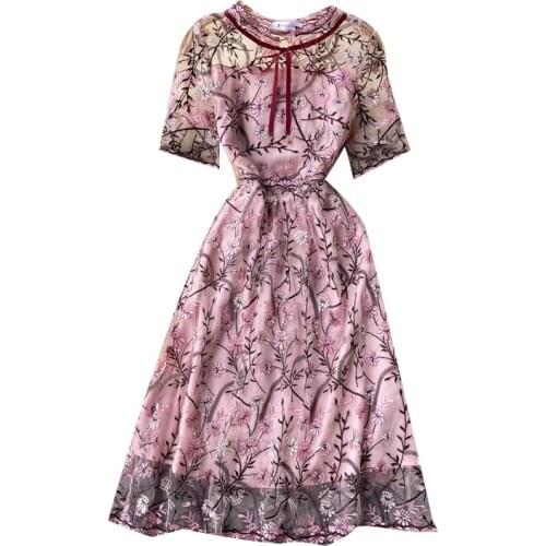 2021 New Summer Women Short Sleeve Vintage Slim Dress High Quality Sweet Mesh Flowers Embroidery Runway Dress